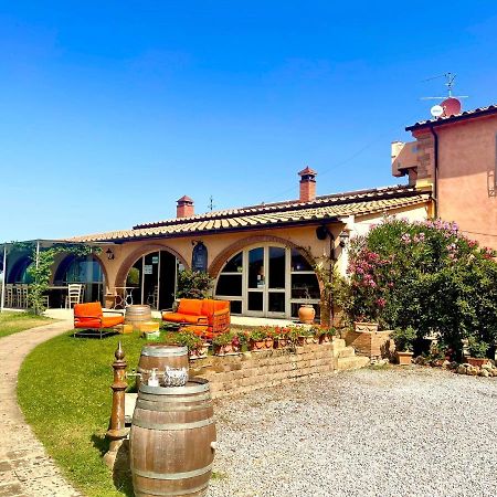 La Locanda Della Vecchia Hosteria Джаворано Екстериор снимка