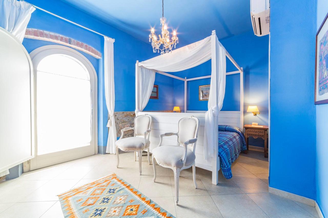 La Locanda Della Vecchia Hosteria Джаворано Стая снимка
