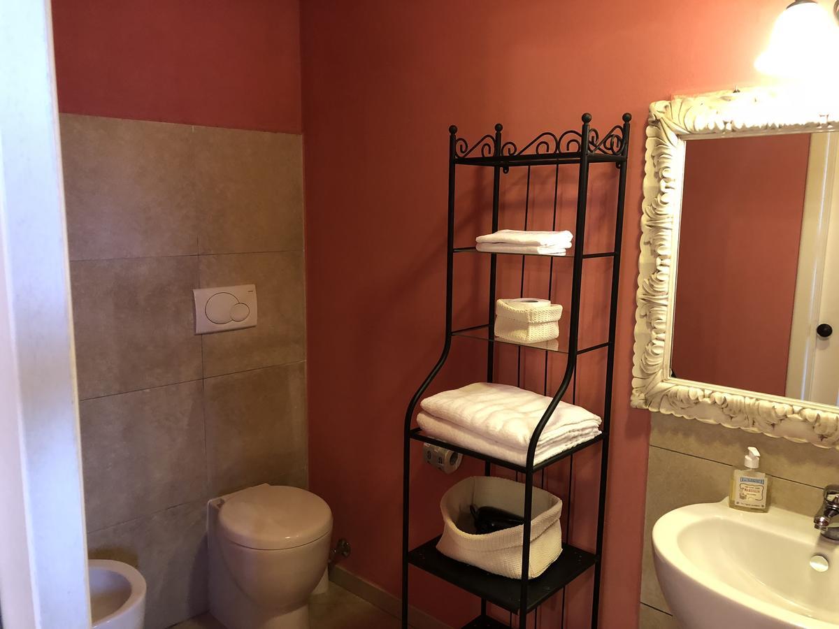 La Locanda Della Vecchia Hosteria Джаворано Екстериор снимка