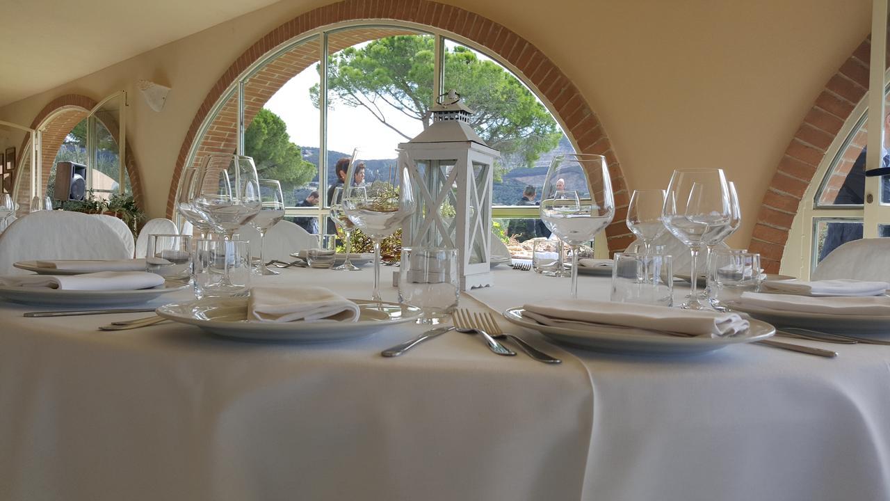 La Locanda Della Vecchia Hosteria Джаворано Екстериор снимка