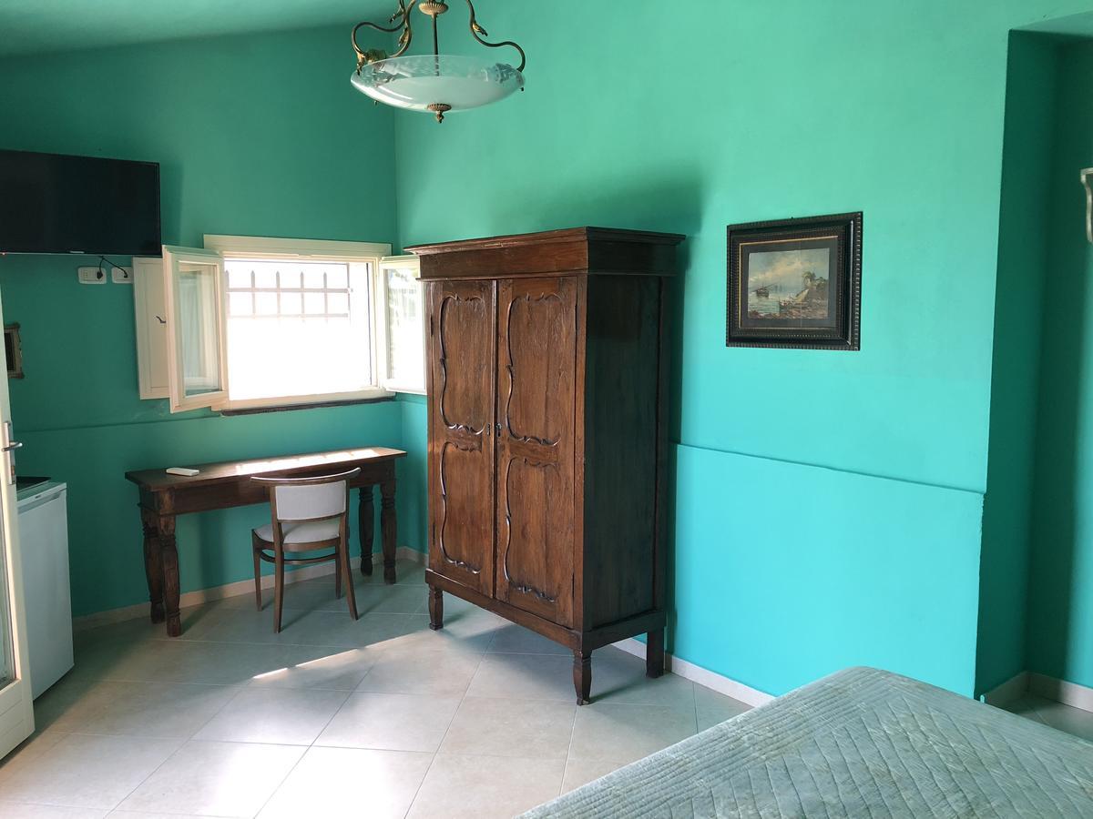 La Locanda Della Vecchia Hosteria Джаворано Екстериор снимка