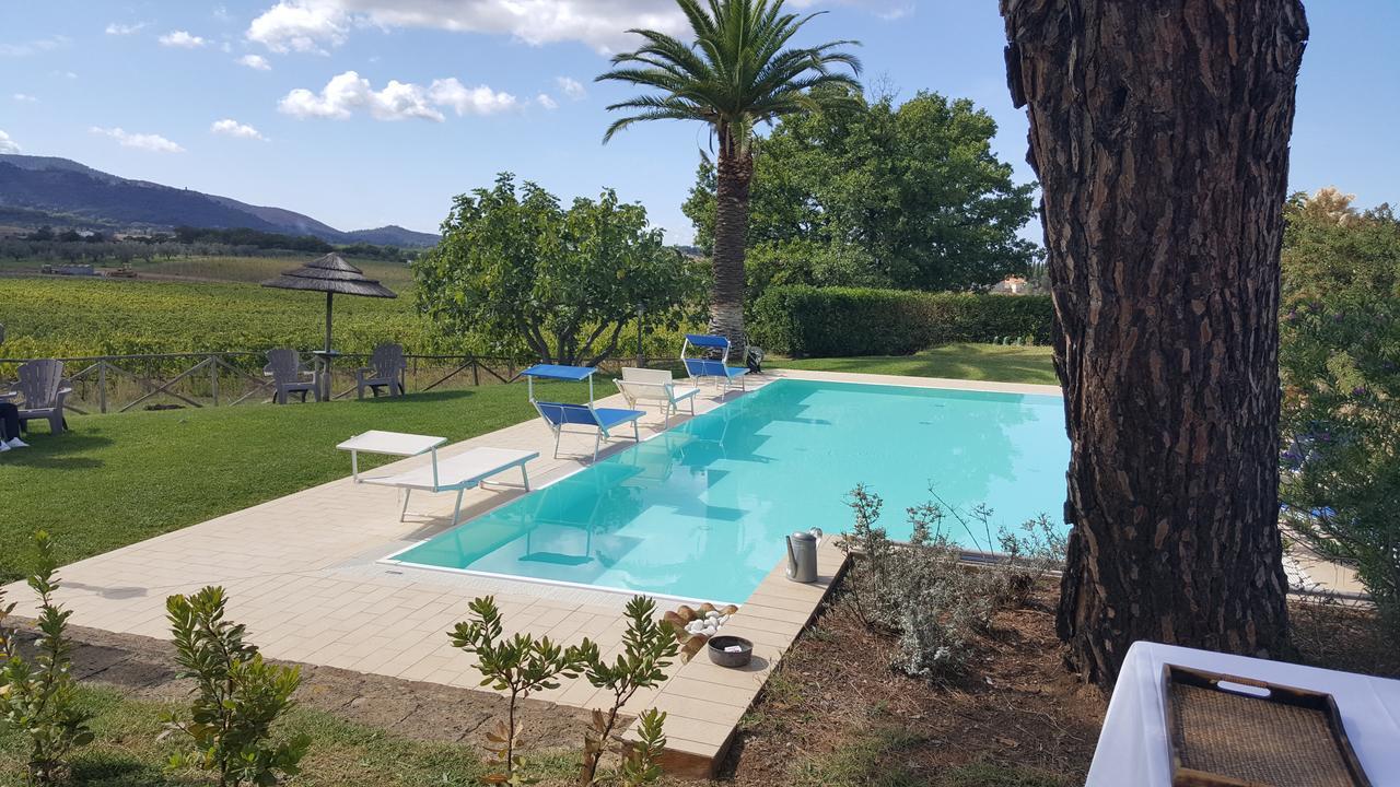 La Locanda Della Vecchia Hosteria Джаворано Екстериор снимка
